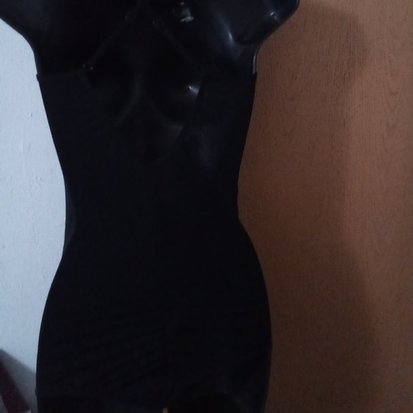 Blue and black floral‎ lingerie size Small - Picture 5 of 8